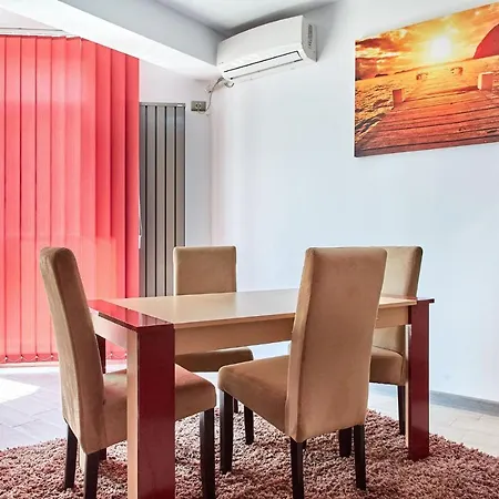 Apartment Elexis By Alz Navodari