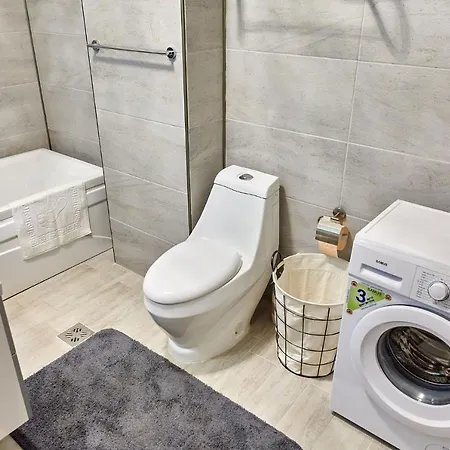 Elexis By Alz Apartment *